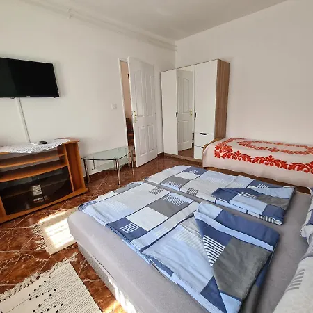 Apartamento Kriszta Balatongyörök