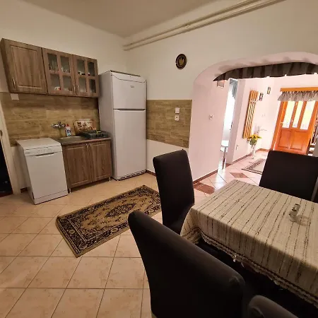 Apartman Kriszta *